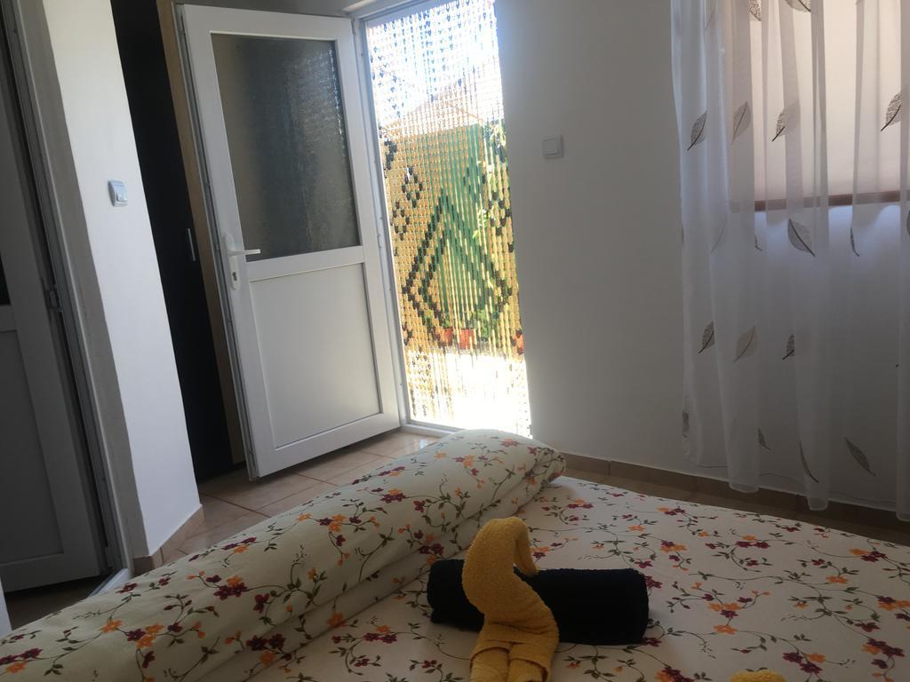Casa Laura Guest House Corbu  Bagian luar foto